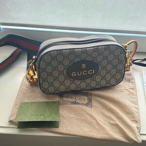 Gucci Neo Vintage Supreme Messenger Bag